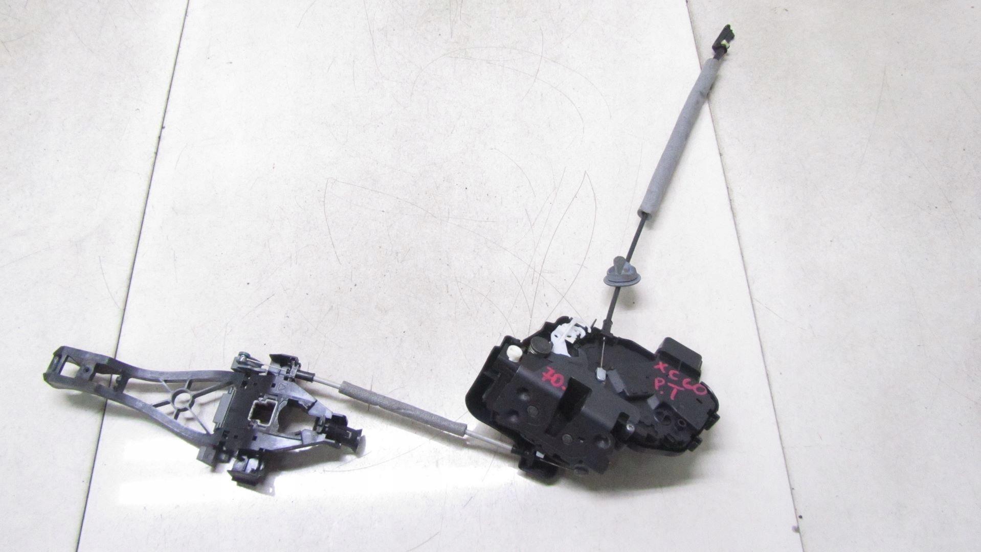 VOLVO XC60 ЗАМОК ДВЕРИ ЛЕВЫЙ ЗАДНИЙ 31253920 08-13