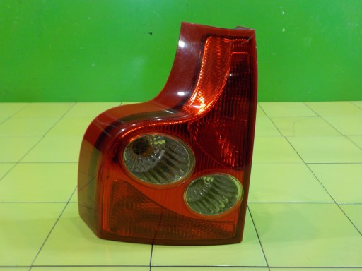 TP219 42 - Задній лівий нижній ліхтар volvo xc90 i 05r 5d