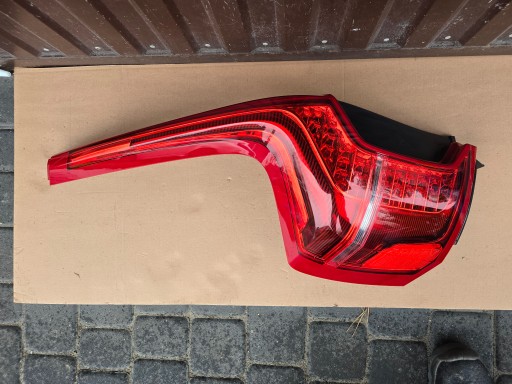 Volvo xc90 ii 2 лампы задние левые 31655915 идеально