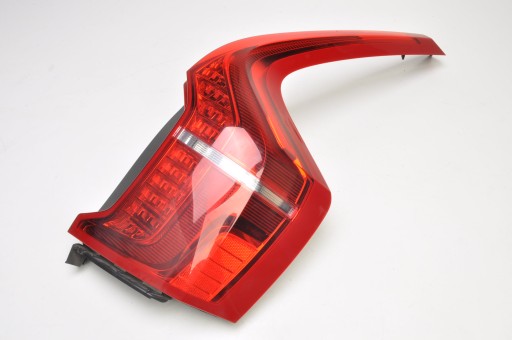 VOLVO XC90 II ЛАМПА ПРАВА ЗАДНЯ 31467841