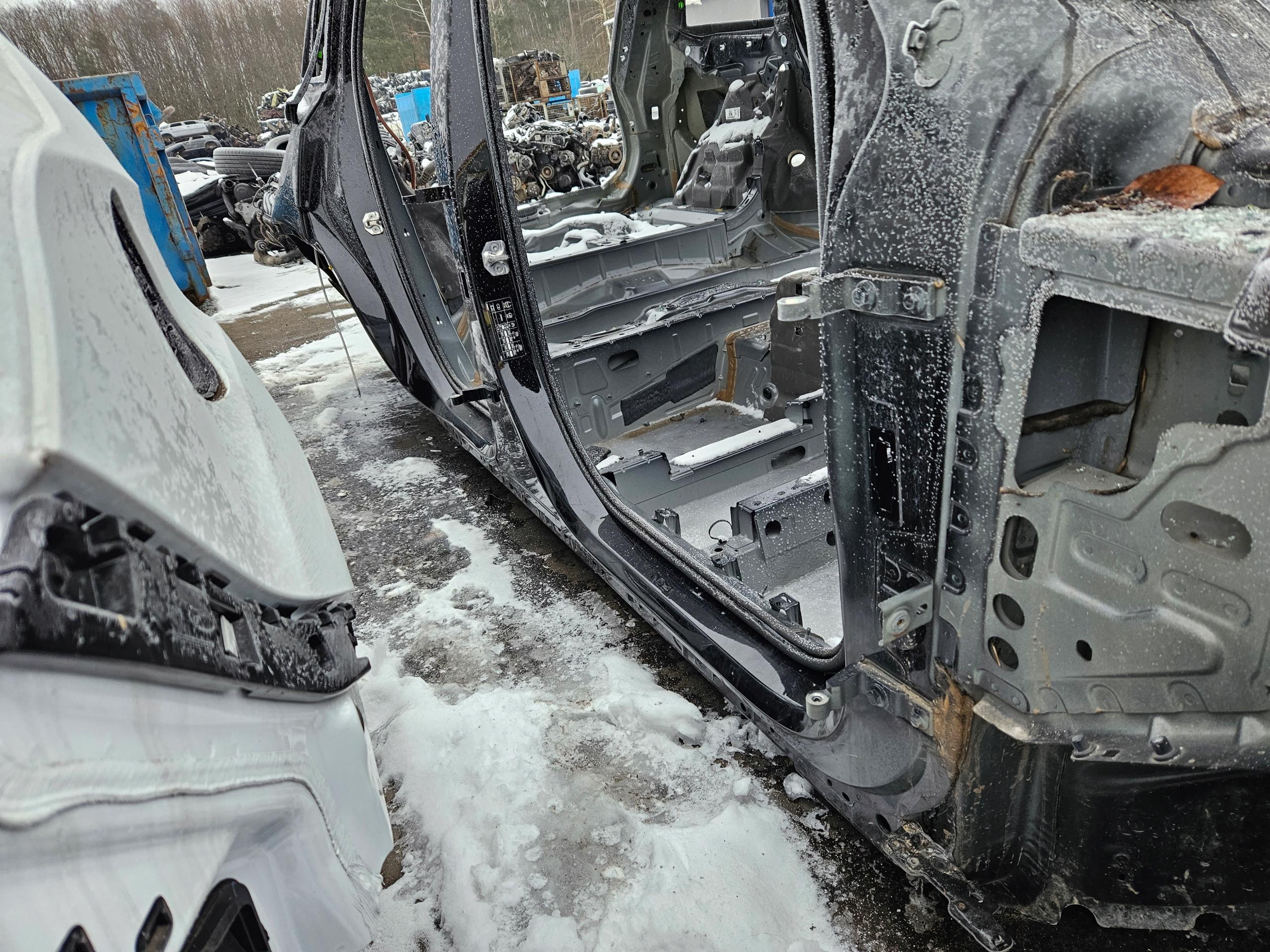 VOLVO XC90 II ПОРОГ ПРАВЫЙ ДЛИННЫЙ СТОЛБ A B C