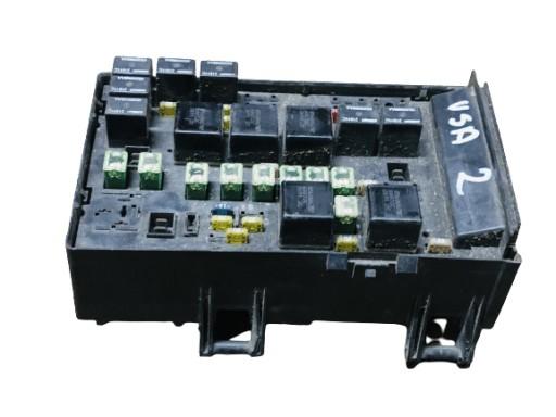 БЛОК ЗАПОБІЖНИКІВ VOYAGER IV 04869200AM