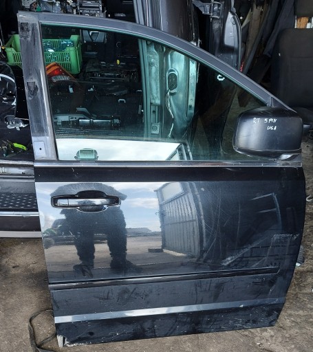 Voyager town caravan 08-20r дверь прямо перед