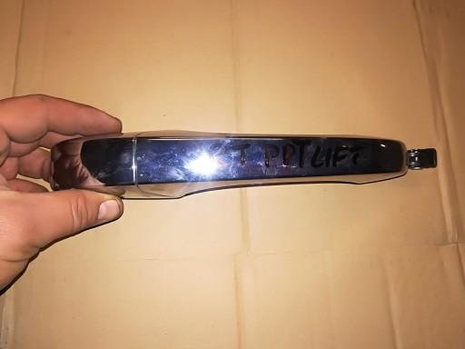 VOYAGER TOWN COUNTRY 11-17R ДВЕРНАЯ РУЧКА ПРАВАЯ ЗАДНЯЯ ХРОМИРОВАННАЯ