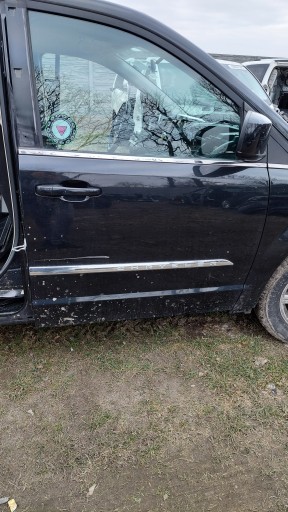 Voyager town country 11-20r дверь правой передняя часть pxr