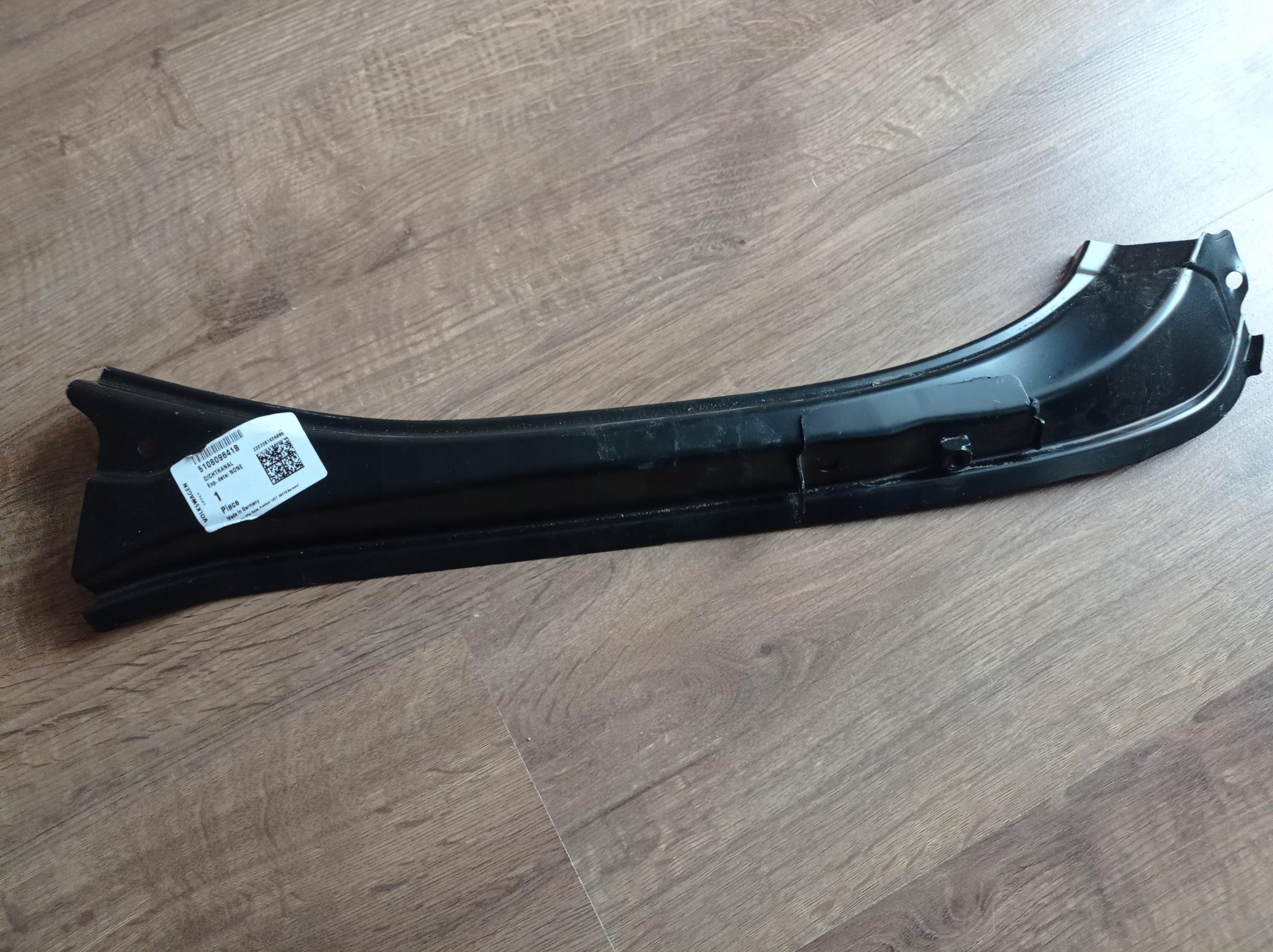 510809641b - VVW SPORTSVAN ЗАДНИЙ УПЛОТНИТЕЛЬНЫЙ КАНАЛ