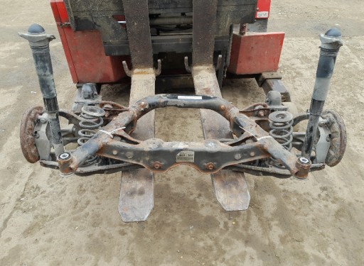 Vw audi seat skoda санки задня балка задня люлька 5q0505235e 4x4 4motion