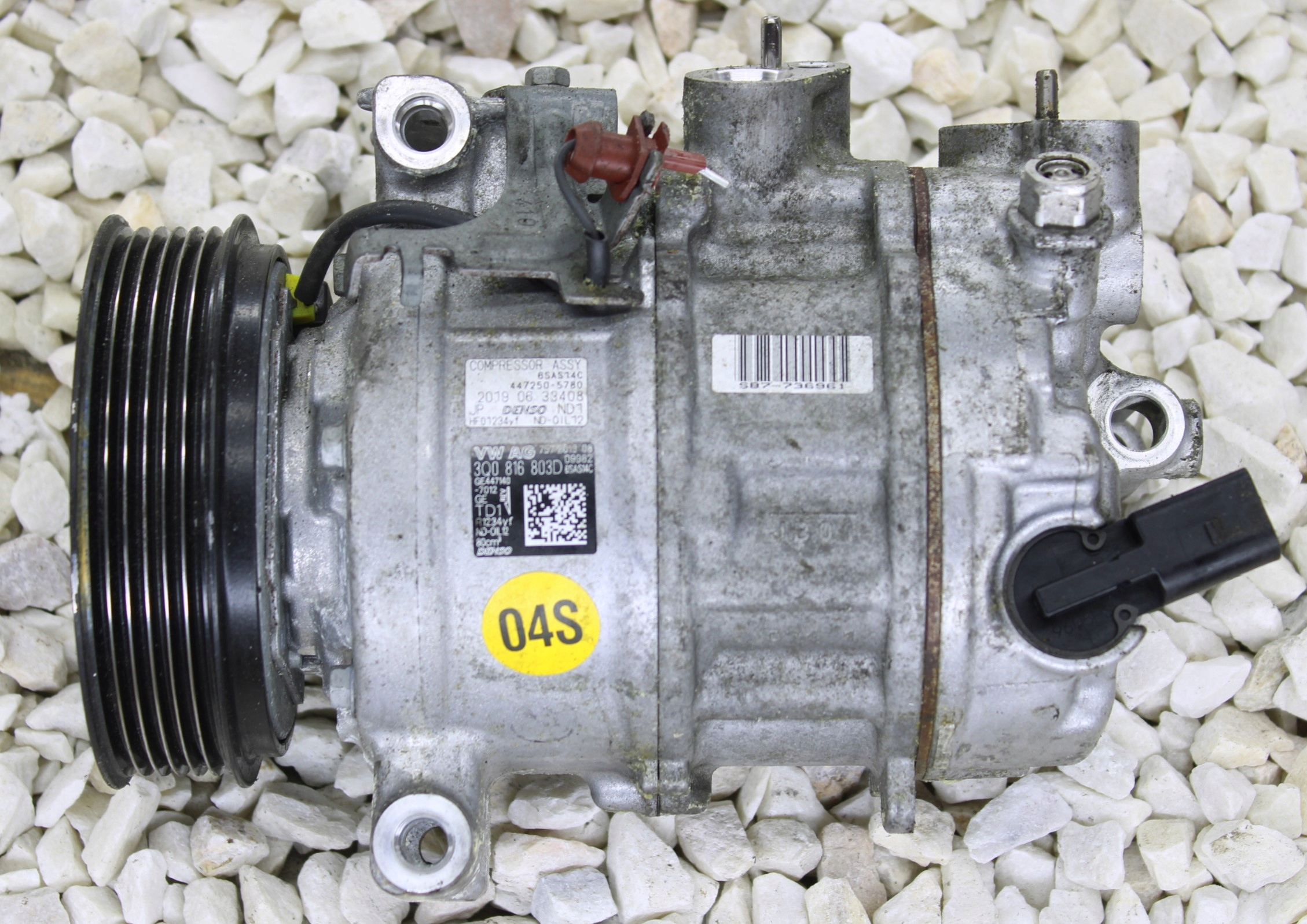 КОМПРЕССОР КОНДИЦИОНЕРА VW AUDI 3Q0816803D
