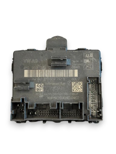 Модуль керування дверима VW Audi Skoda Seat 4M1959792C 4M1959792B