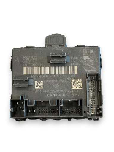 Модуль керування дверима VW Audi Skoda Seat 4M1959792C 4M1959792B