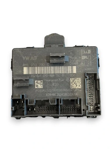 Модуль керування дверима VW Audi Skoda Seat 4M1959792C 4M1959792B