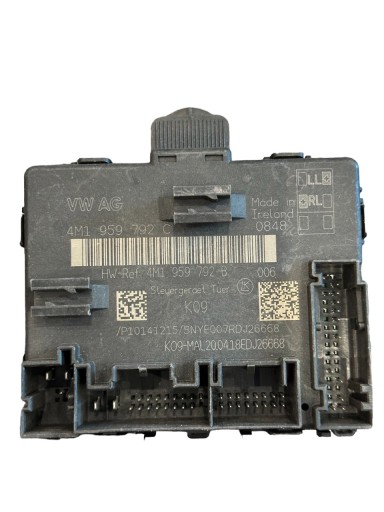 Модуль керування дверима VW Audi Skoda Seat 4M1959792C 4M1959792B