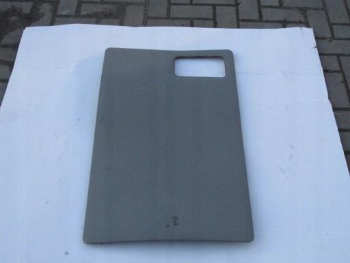 Обшивка задньої правої двері VW CRAFTER