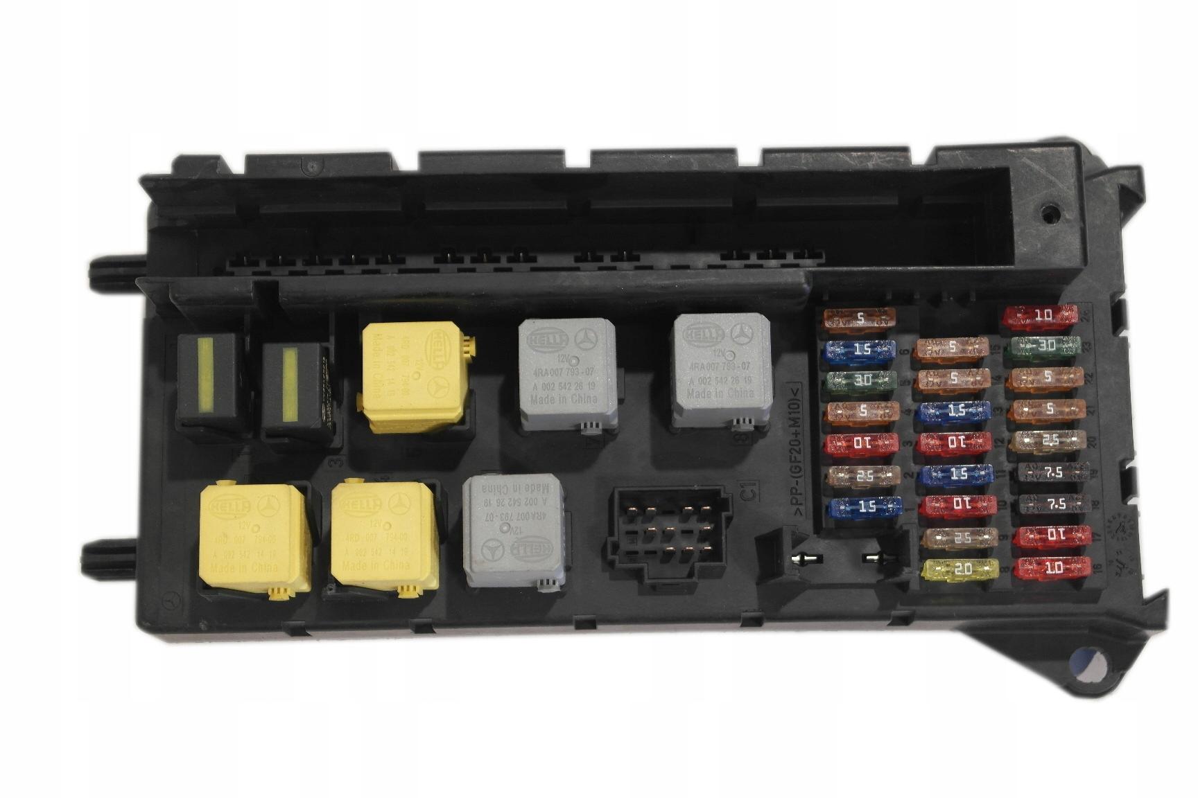 VW CRAFTER БЛОК ПРЕДОХРАНИТЕЛЕЙ 9065450201