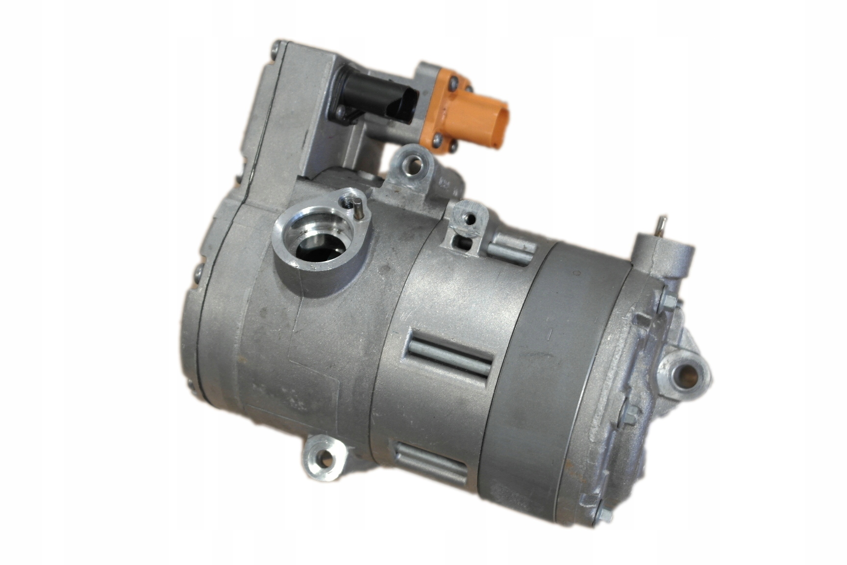 КОМПРЕСОР КОНДИЦІОНЕРА VW E-GOLF 5QE816803