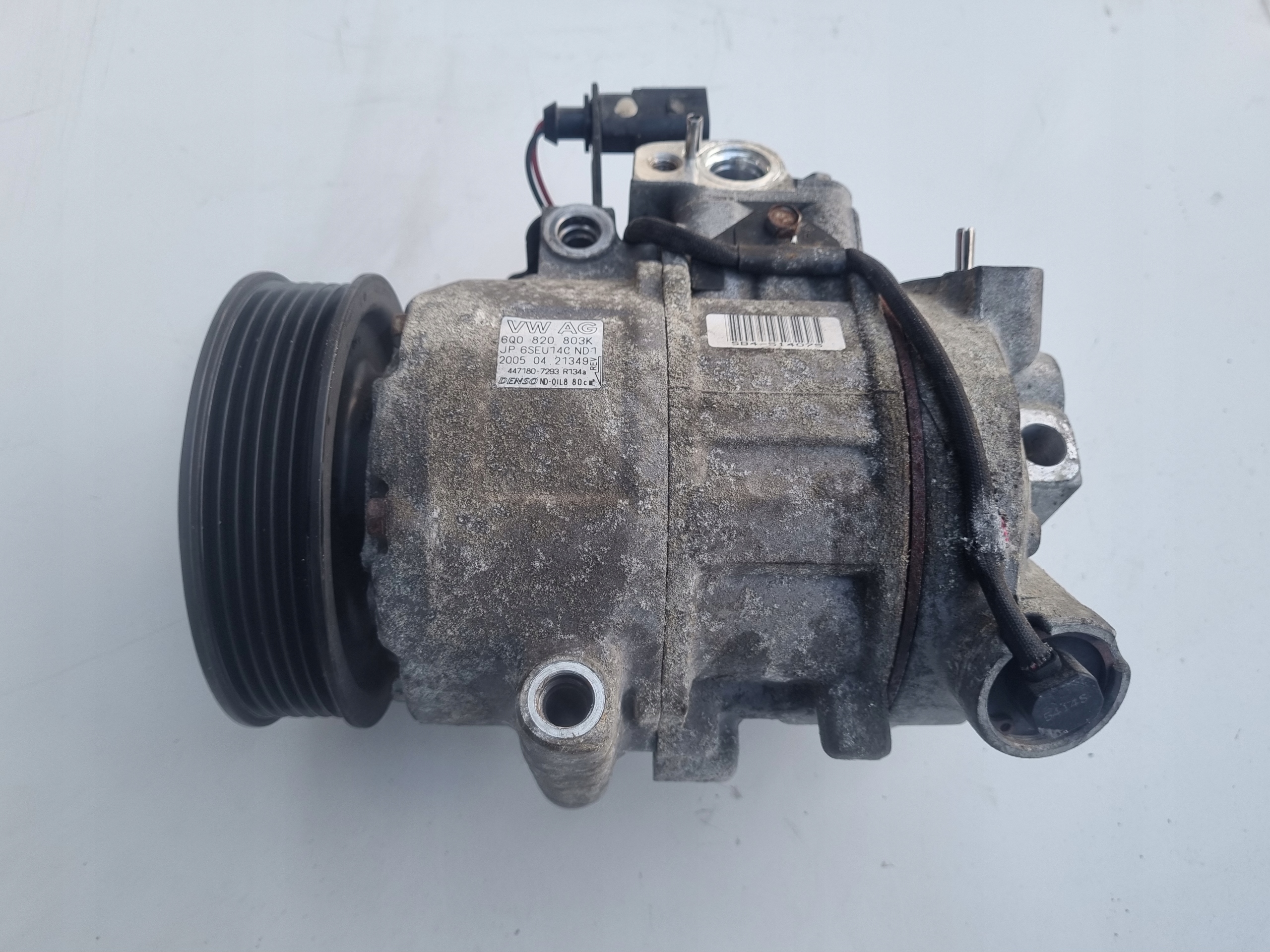 КОМПРЕССОР КОНДИЦИОНЕРА VW FOX 6Q0820803K