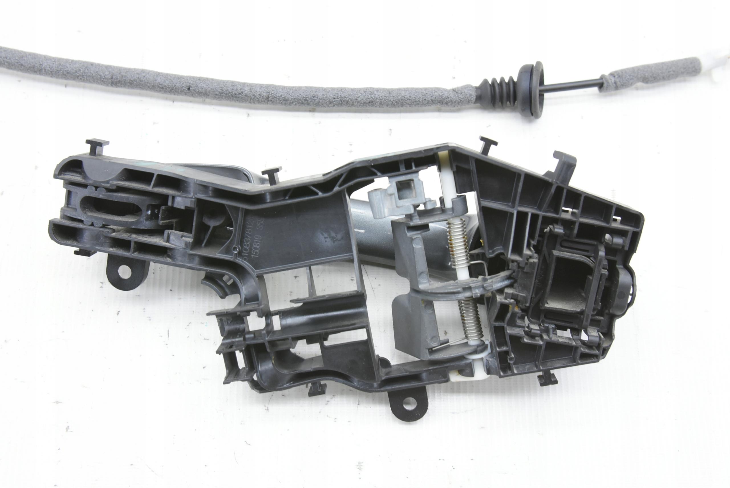 510837812M - VW GOLF SPORTSVAN РУЧКА ДВЕРИ ПРАВАЯ ЗАДНЯЯ LR7H