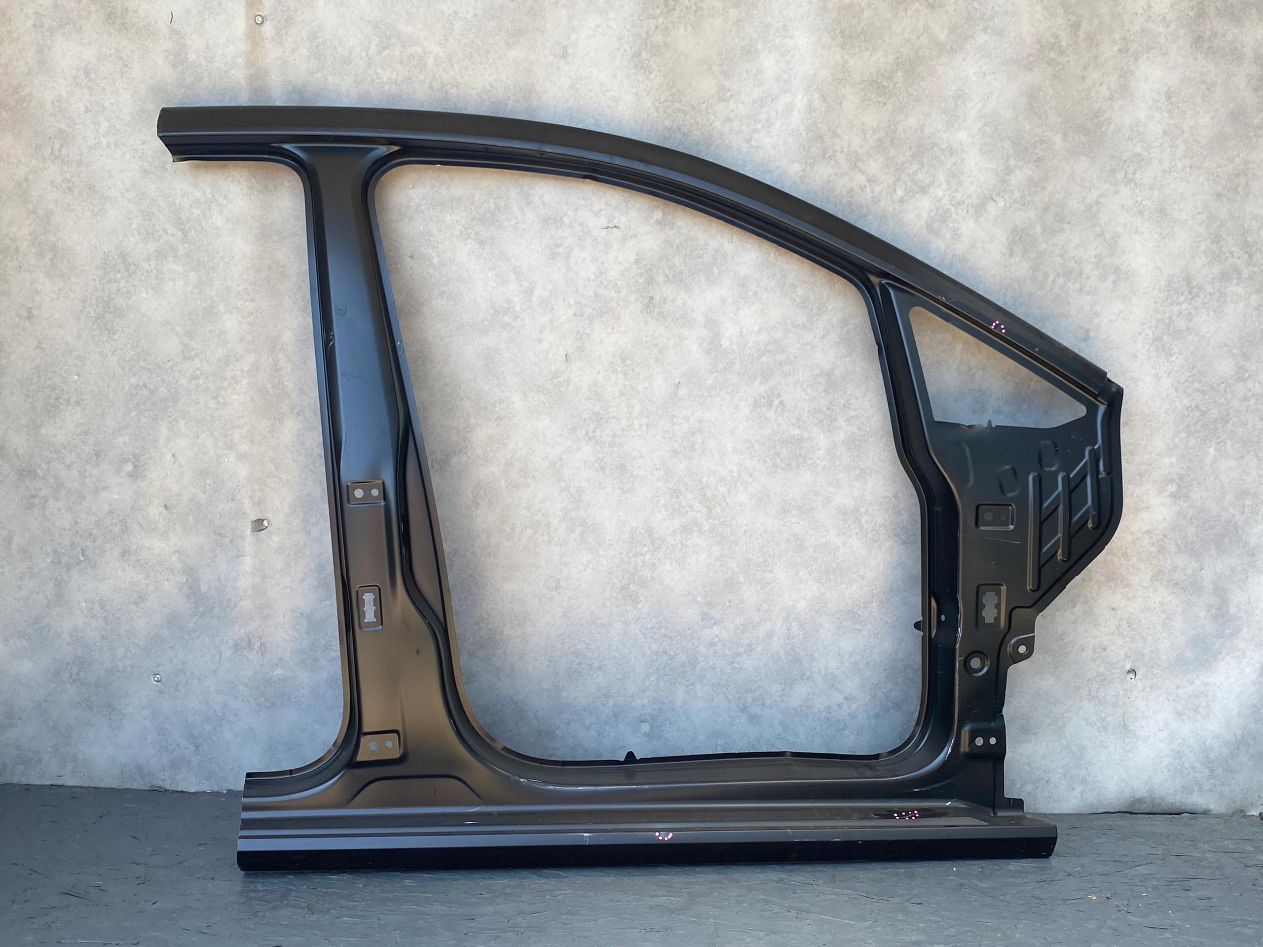 VW GOLF SPORTSVAN ОБШИВКА ПРАВАЯ СТОЙКА 510809606D