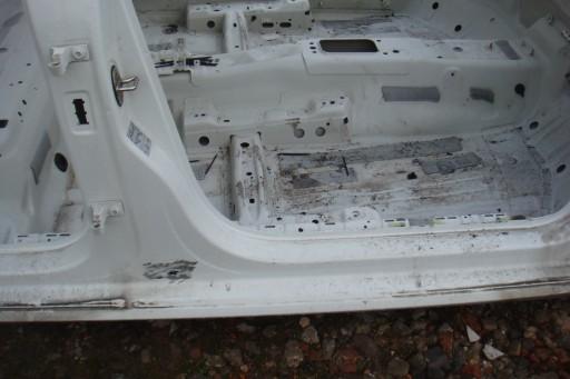 VW GOLF VII 5G ЧВЕРТЬ ПОРОГА ПРАВА СТІЙКА