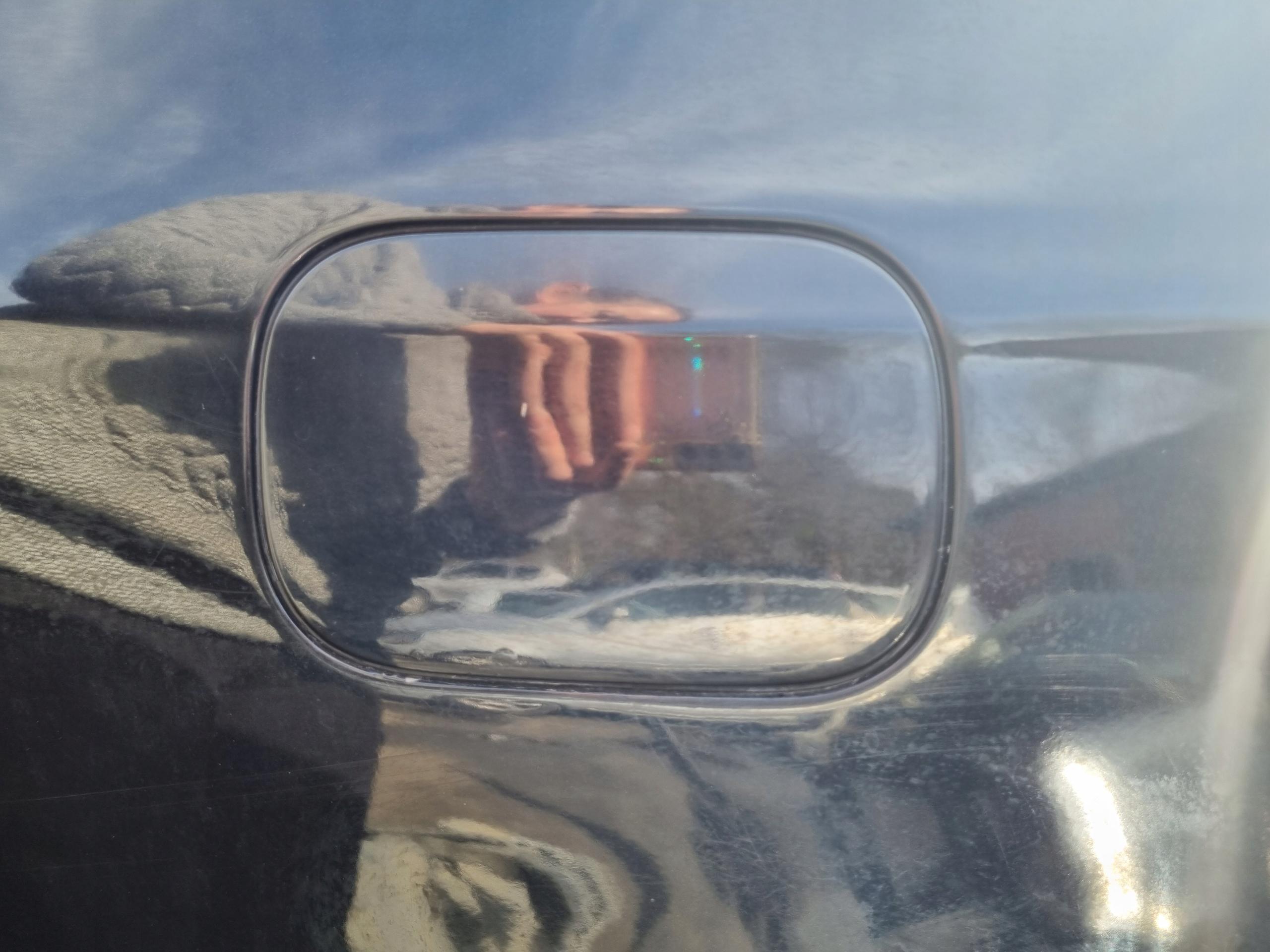 VW JETTA V 5 05-11 СЕДАН LC9X КРЫШКА ТОПЛИВНОГО БАКА