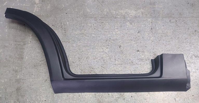 28 35 - VW LT 95-06R УСИЛИТЕЛЬ ПОРОГА КОЛЕСНАЯ АРКА ЛЕВАЯ ПЕРЕДНЯЯ