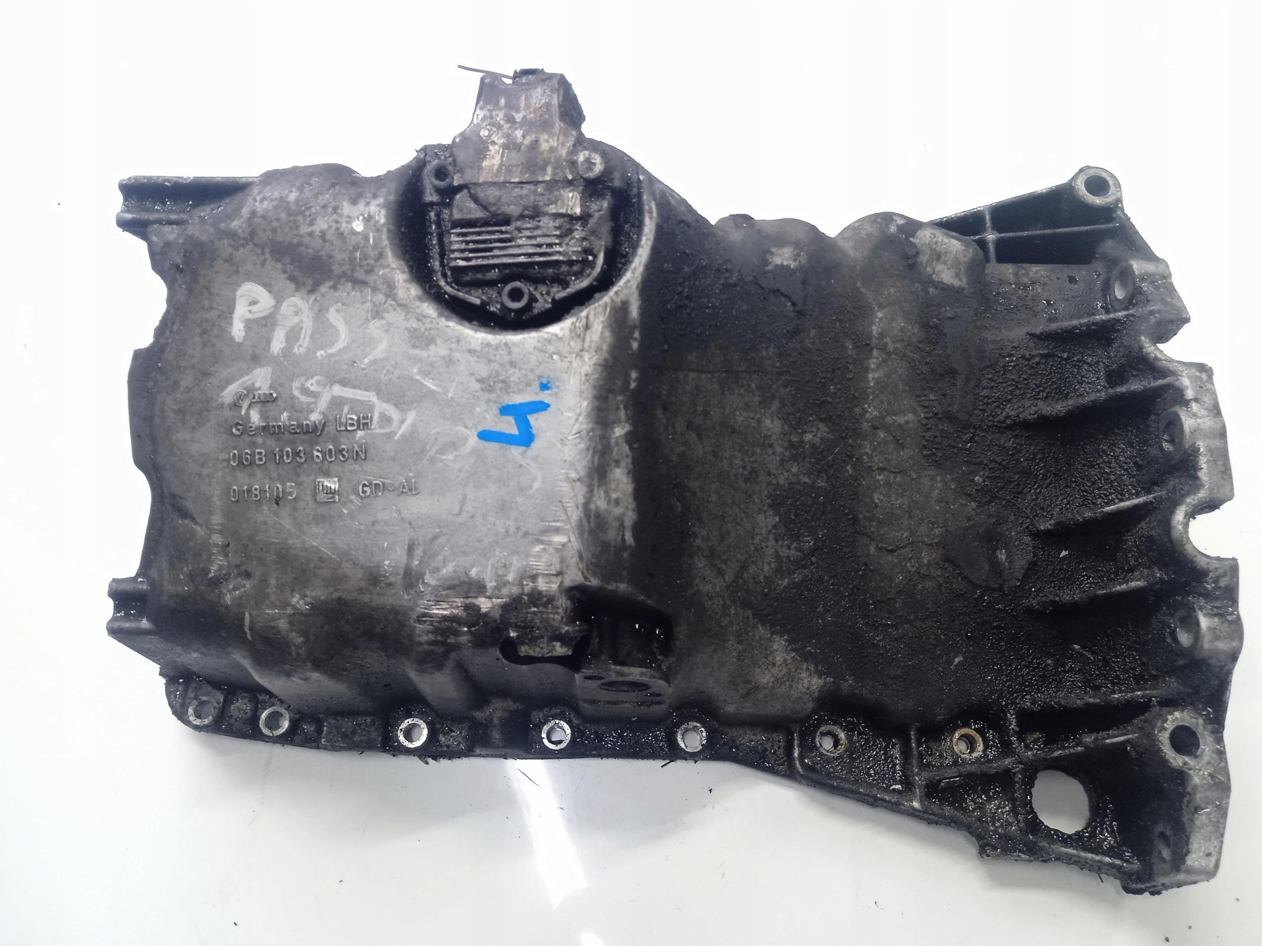 06B103603N - VW PASSAT B5 AUDI A4 1,9 TDI масляный поддон + датчик