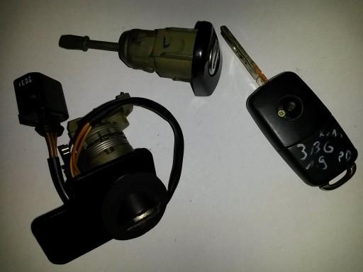 VW PASSAT B5 FL вставка замка левая сторона + ключ