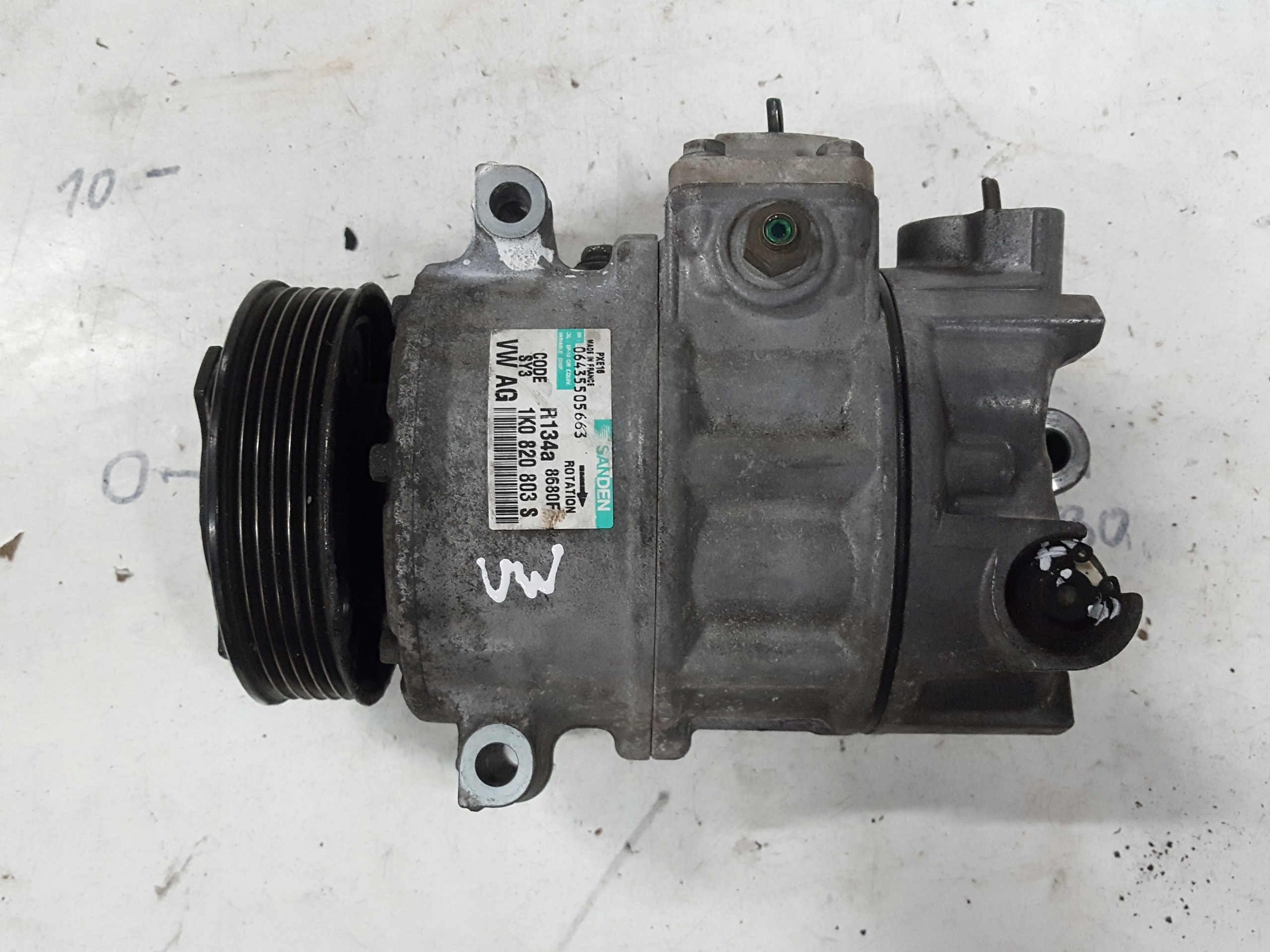 1K0820803S - VW PASSAT B6 GOLF компрессор кондиционера