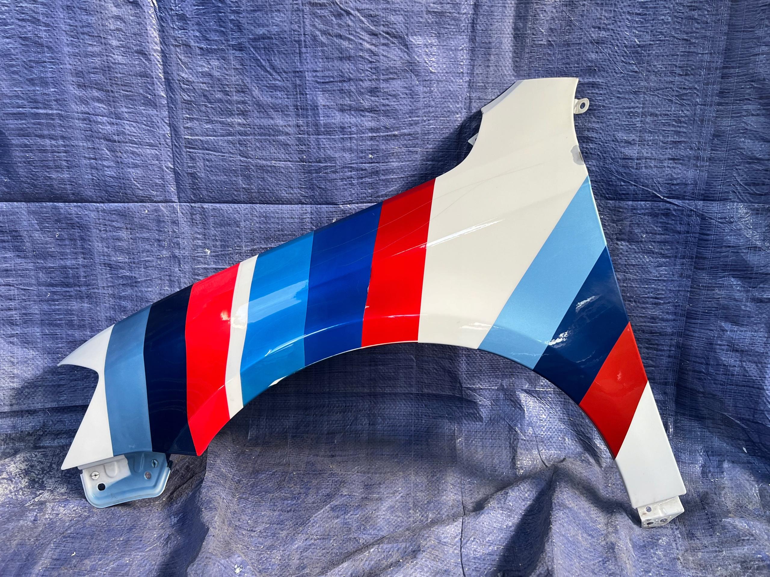 VW PASSAT B7 левое переднее крыло