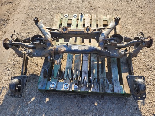 3Q0505235M - Vw passat b8 2.0 tdi 4motion 4x4 sled задня підвіска