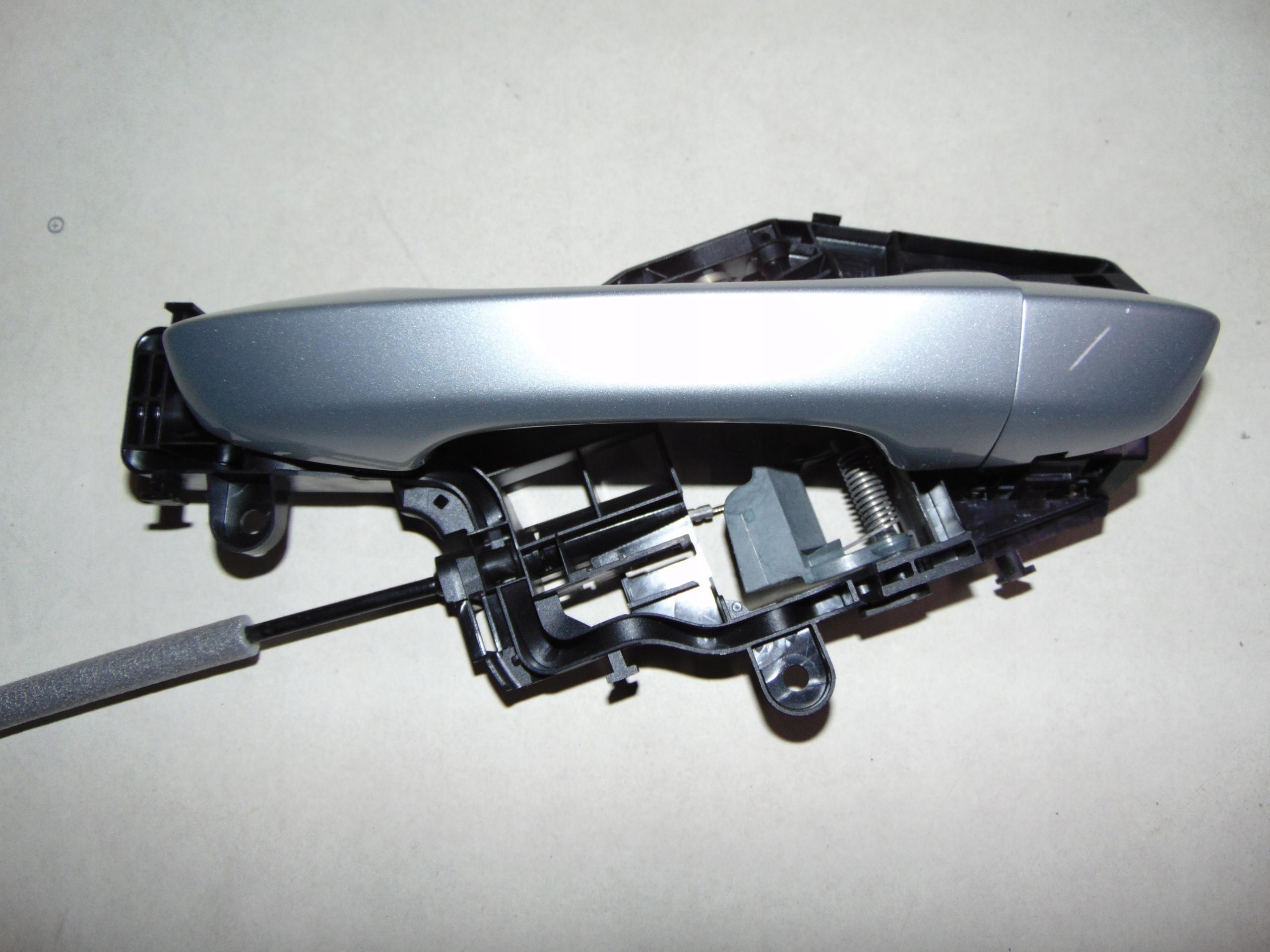 LA7W - VW PASSAT B8 ручка двери правая передняя обычная LB7W