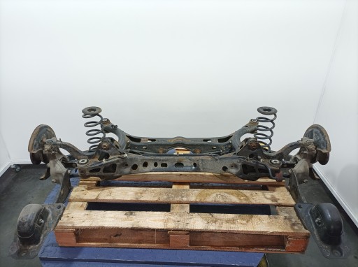 01 - Vw passat b8 estate 2.0 tfsi 220 км балка підвіска вісь задня задня