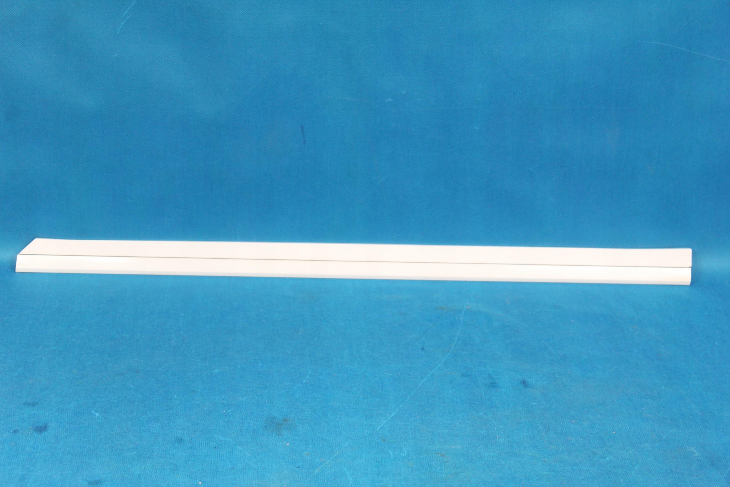 3G0854940L 3G0853332B - VW PASSAT B8 LIFT накладка двери нижняя передняя PRA 21R