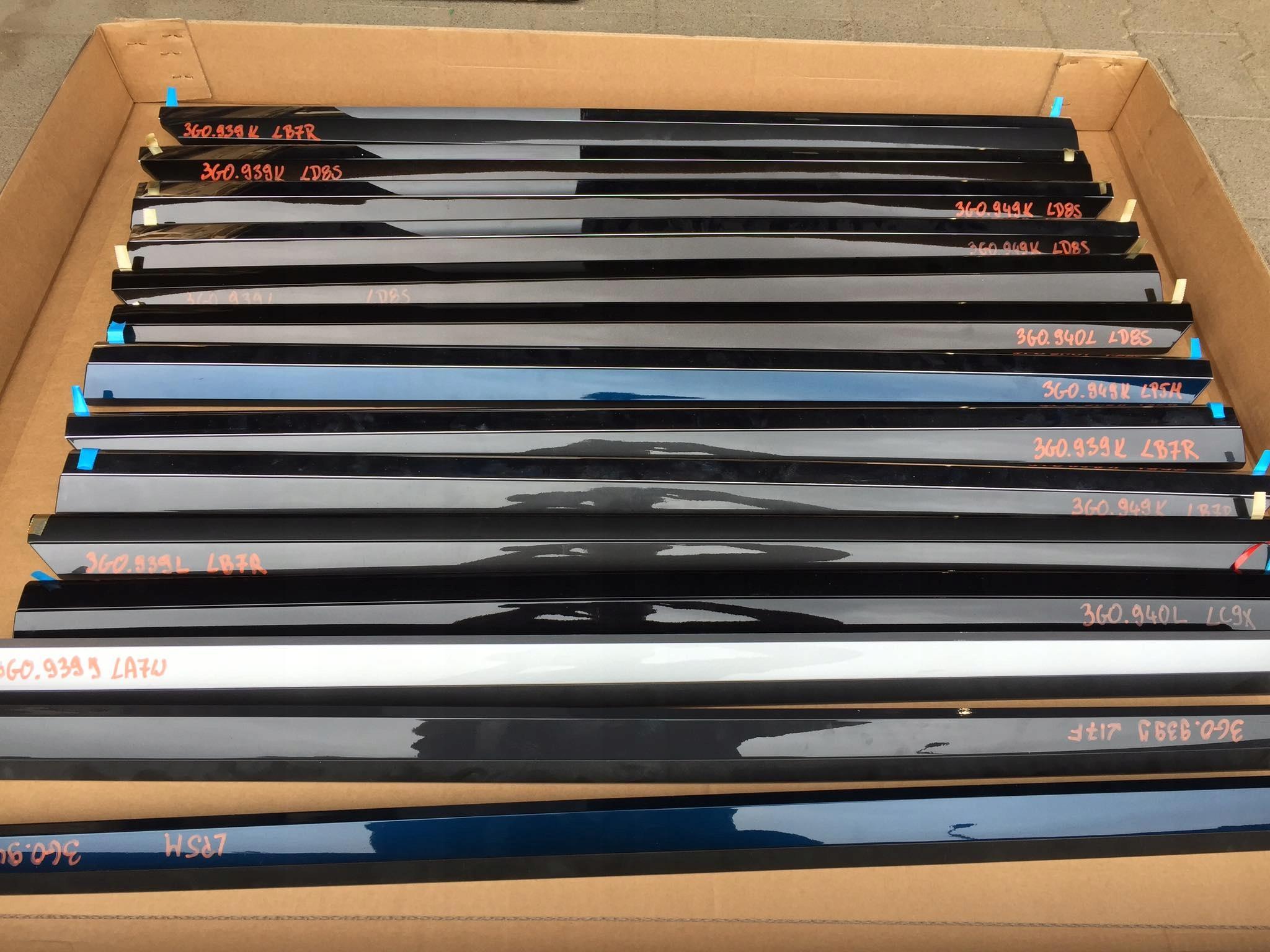 VW PASSAT B8 обшивка дверей 3g0854939l 3G0854940L