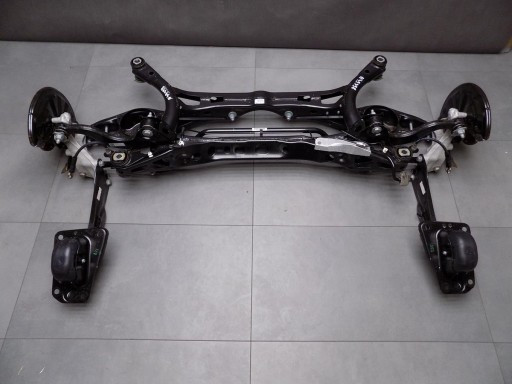 Vw passat b8 задня підвісна променя 3q0505235q