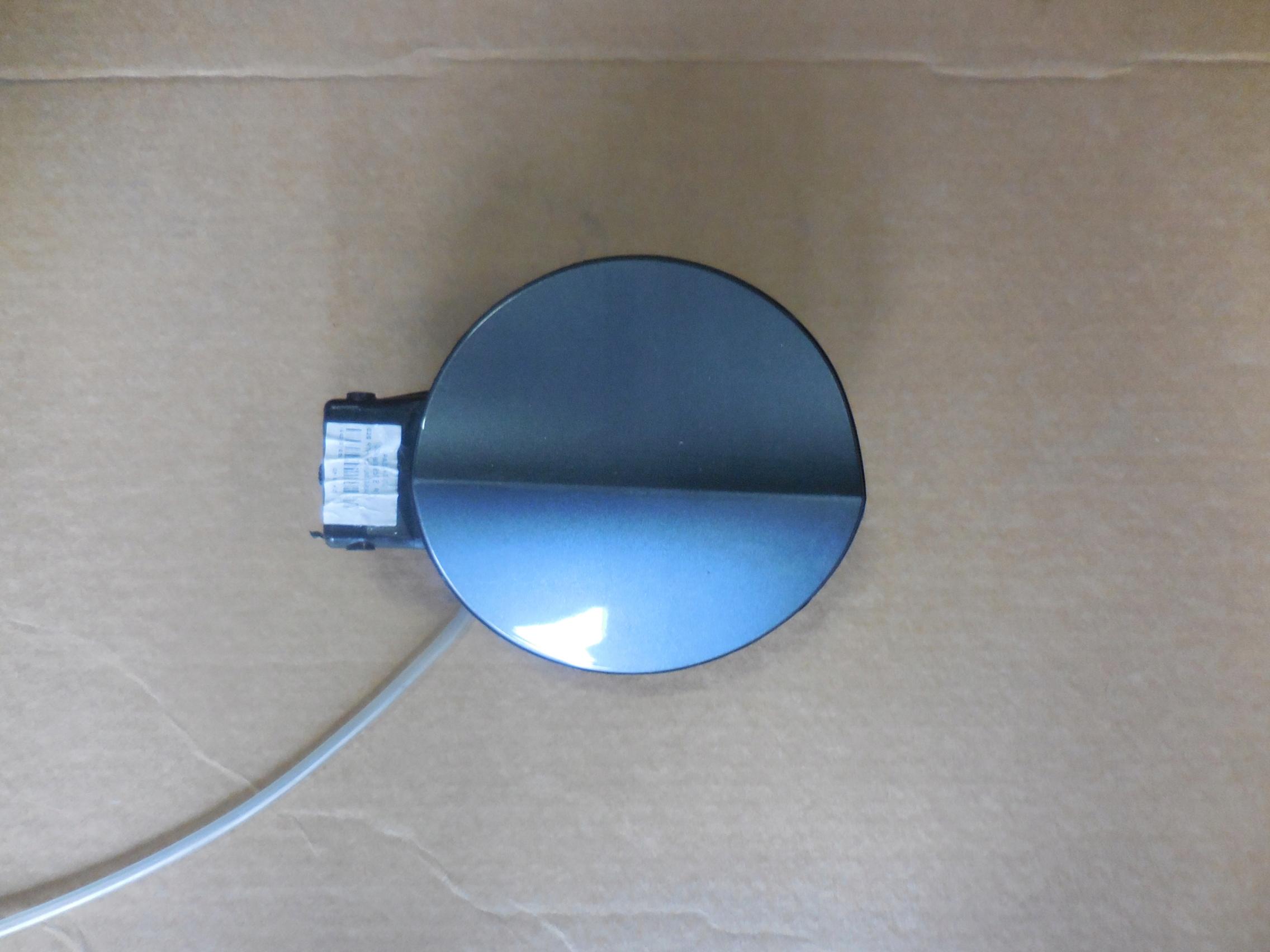 VW PASSAT CC КРЫШКА ТОПЛИВНОГО БАКА LR7H