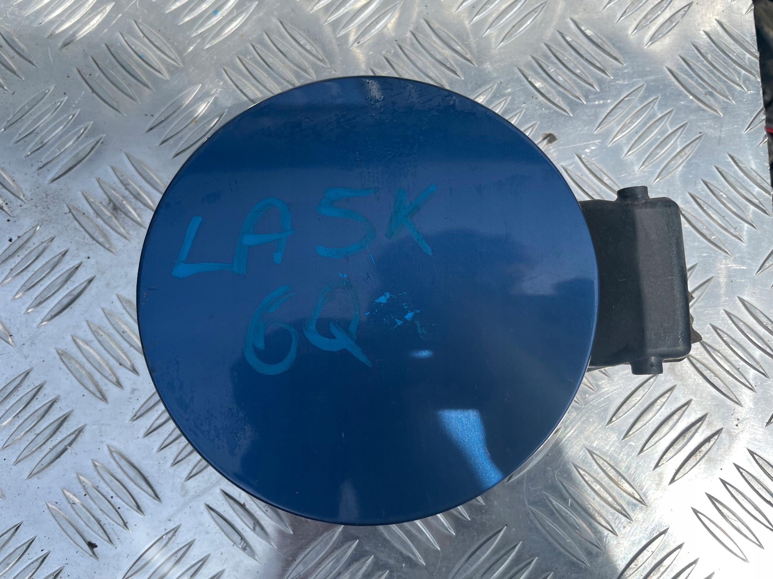 6Q6809857C LA7W - VW POLO 6Q КРЫШКА ТОПЛИВНОГО БАКА LA5K