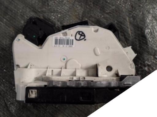 VW POLO 6R0 2009-13R ЗАМОК ПРАВОЙ ДВЕРИ 5K1837016B