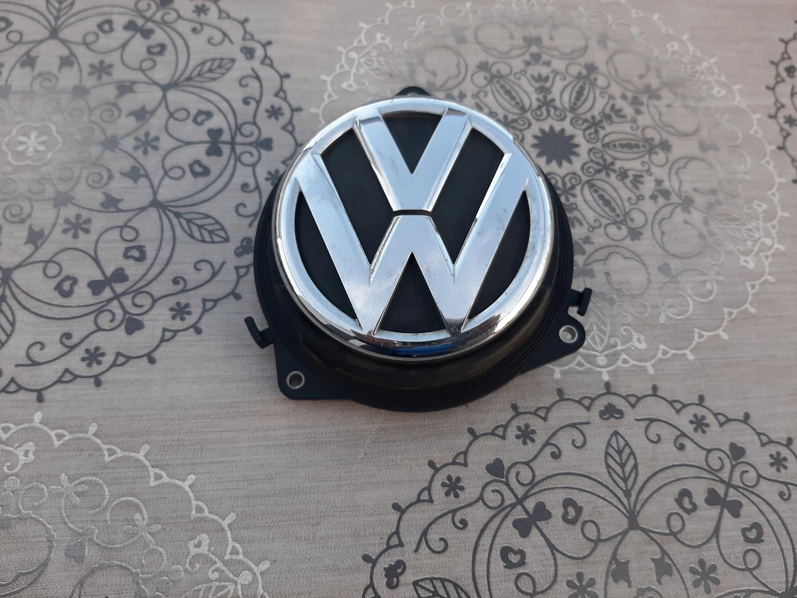 3C5827469E - VW POLO V ДВЕРНА РУЧКА ЛОГОТИП ЗАКРИЛКА 6R0827469