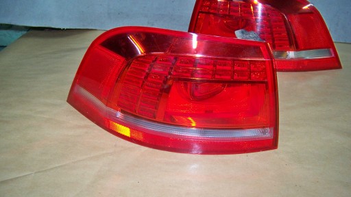 VW PASSAT B7 KOMBI 12R Ліва задня лампа з світлодіодним крилом