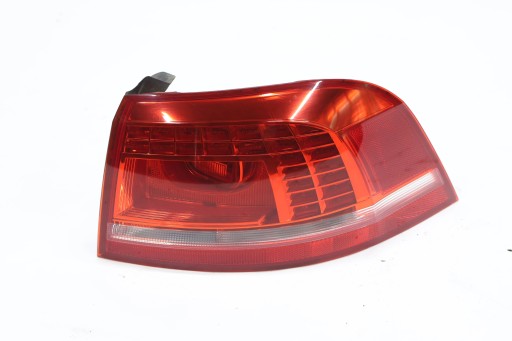 VW PASSAT B7 Задня лампа 3AF945208B