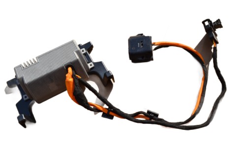 VW Passat B8 инвертор 220V 5q0907155c