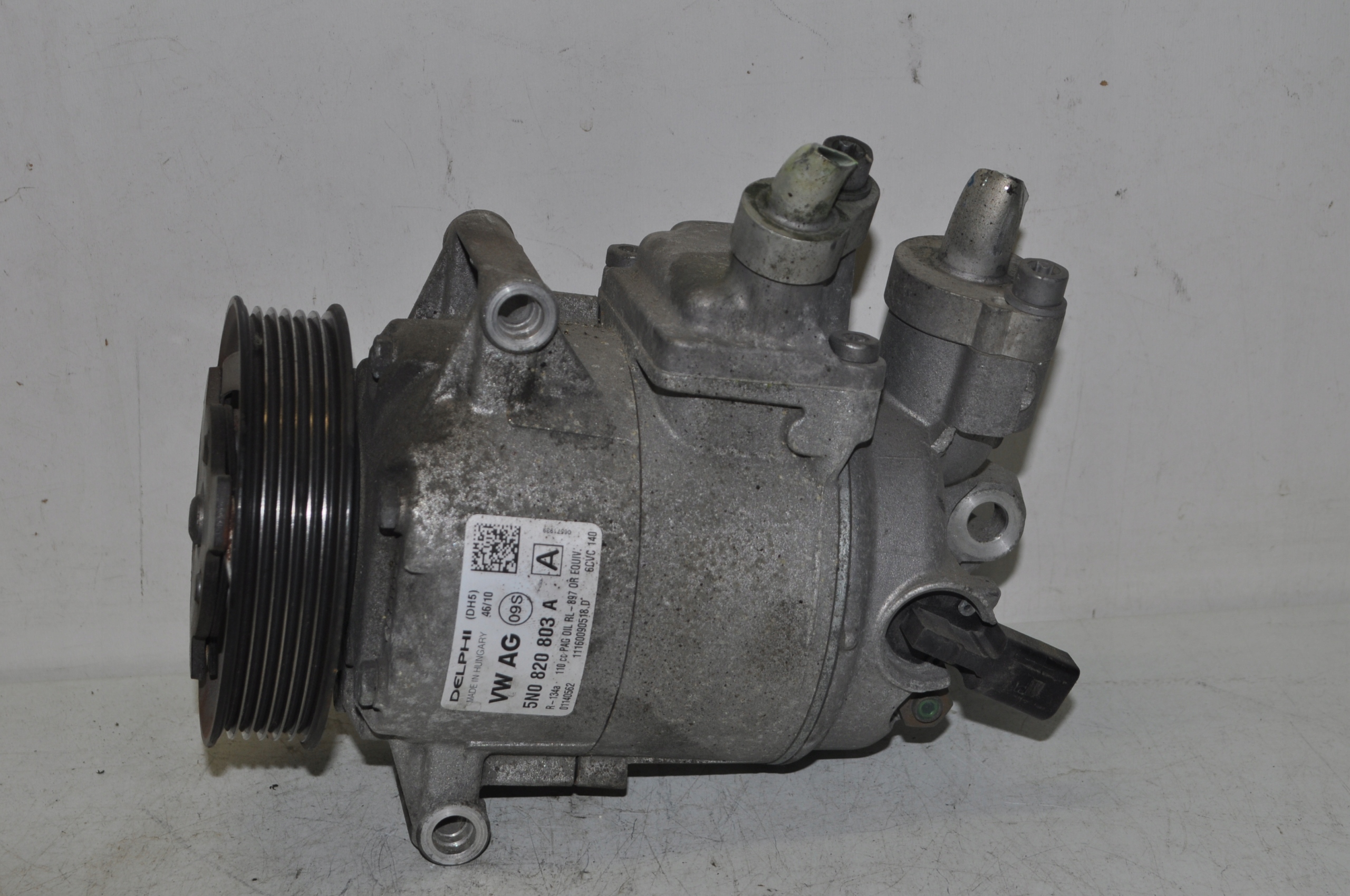 5N0820803A - КОМПРЕССОР КОНДИЦИОНЕРА ВВ ШКОДА АУДИ 5Н0820803А