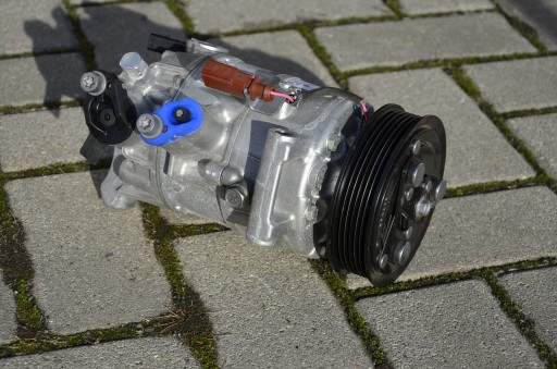 КОМПРЕСОР КОНДИЦІОНЕРА VW SKODA 3Q0816803B