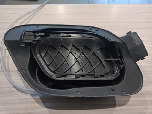 КРИШКА ПАЛИВНОГО БАКА VW SPORTSVAN 510809857A