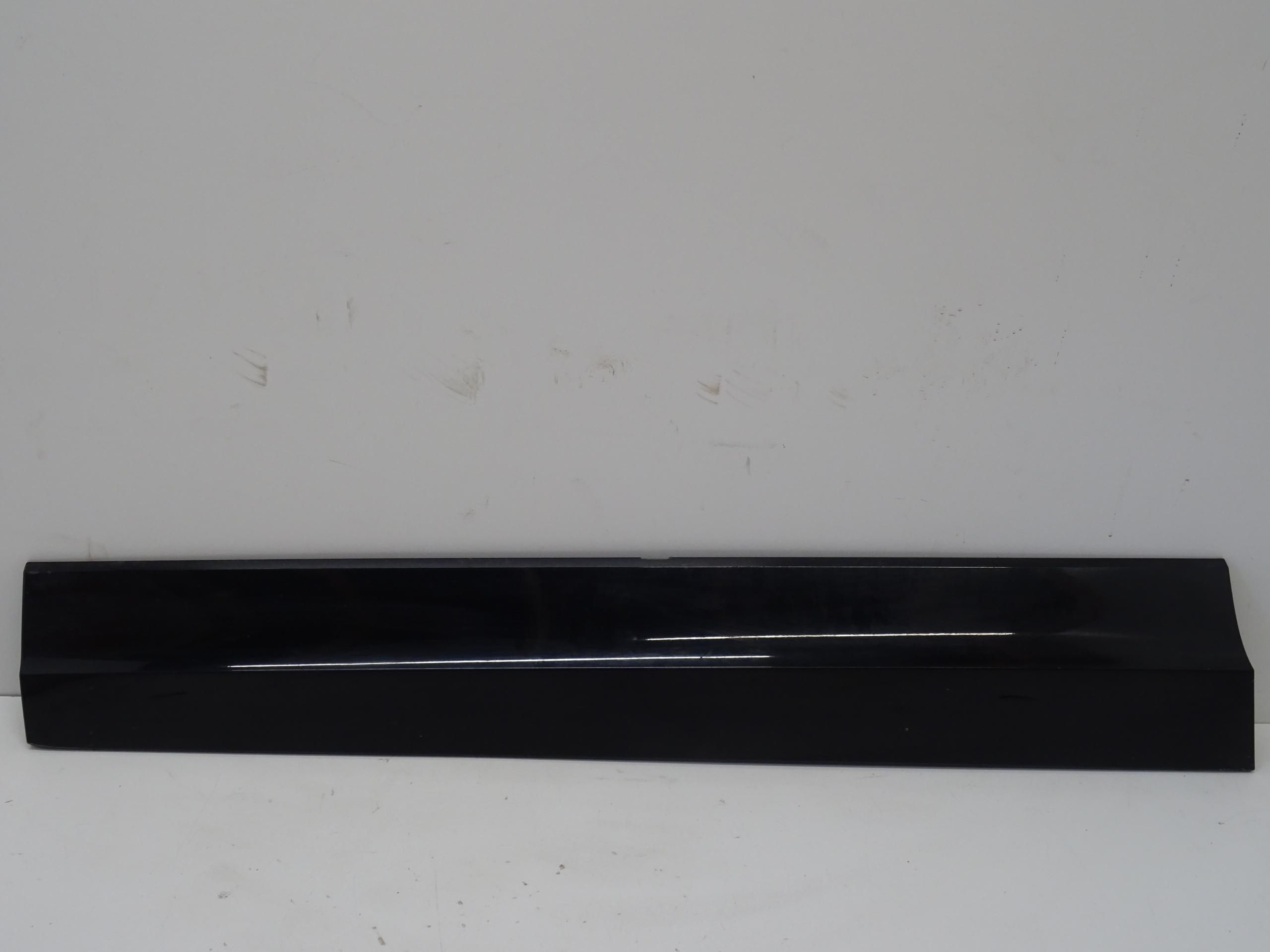 2GA854939D - VW T-ROC МОЛДИНГ ДВЕРИ ЛЕВЫЙ ПЕРЕДНИЙ 2GA854939S D