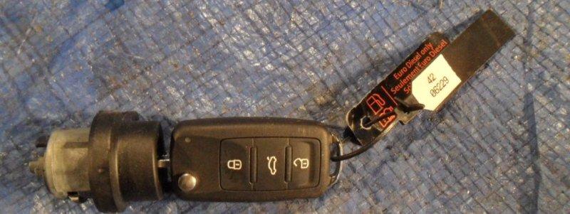 VW T5 LIFT T6 2.0 TDI вставка с ключом
