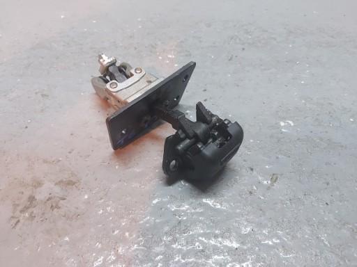 7H0827793G - VW T5 LIFT T6 ограничитель распашной двери задний