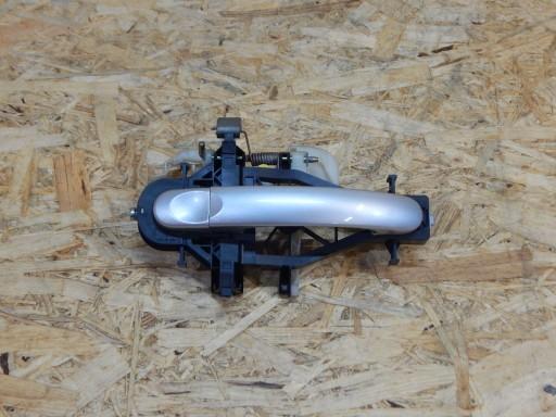 VW T5 MULTIVAN ручка раздвижной двери правая LA7W