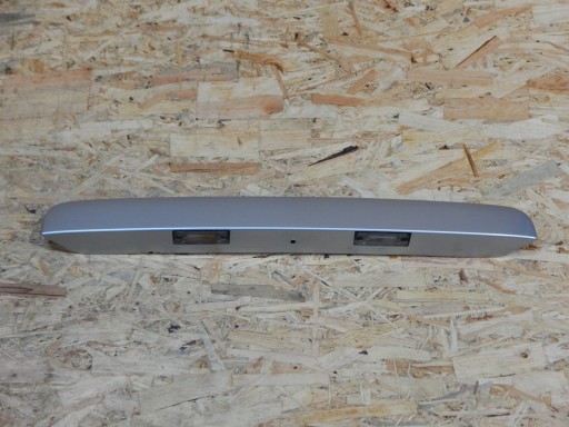 7H0827329 - VW T5 MULTIVAN накладка кришка багажника Світлова панель